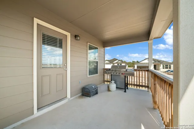 $1,800 | 1177 Water Valley, Seguin, TX 78155