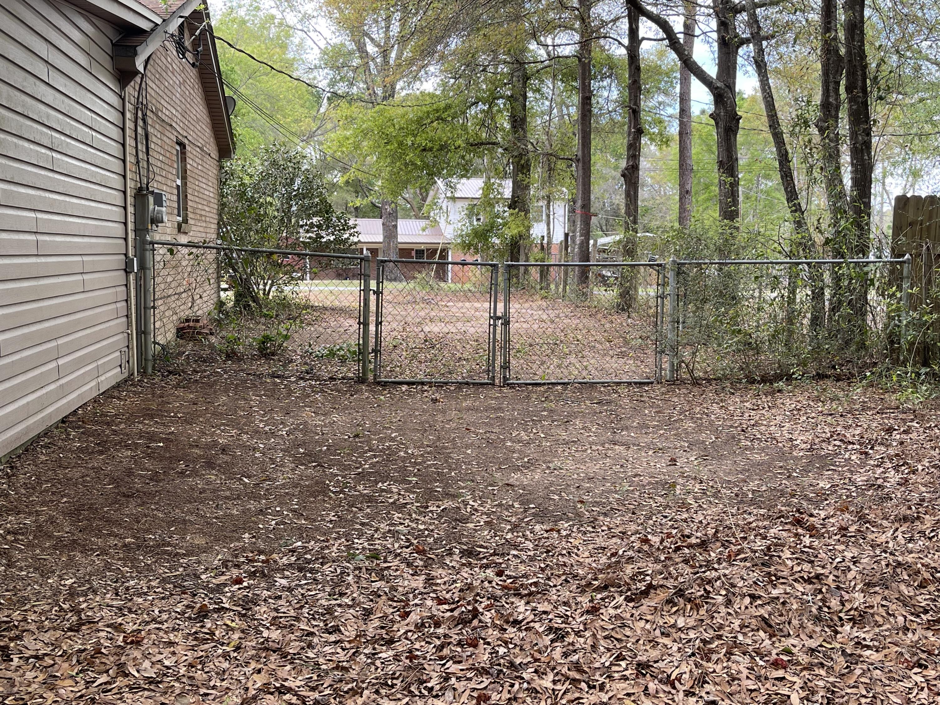5524 Walker Road Milton, FL 32570 - Photo 16 of 18