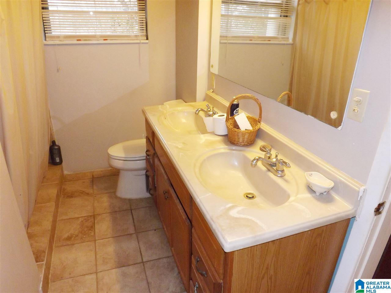 1700 Edgehill Drive Bessemer, AL 35023 - Photo 11 of 19