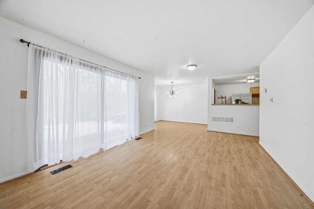 1100 Holbrook Road, Unit D Homewood, IL 60430 - Photo 7 of 23