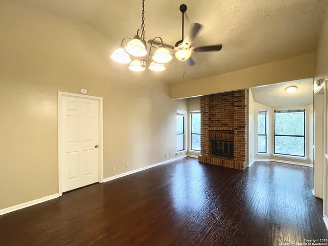 $1,195 | 4839 Brandeis Street, Unit 121, San Antonio, TX 78249