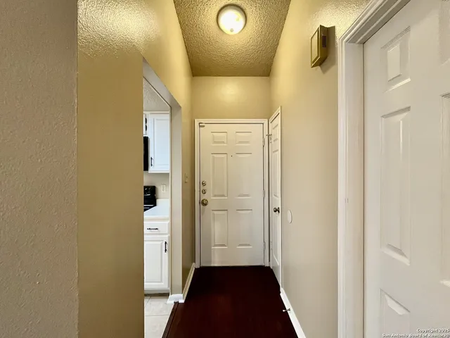 $1,195 | 4839 Brandeis Street, Unit 121, San Antonio, TX 78249