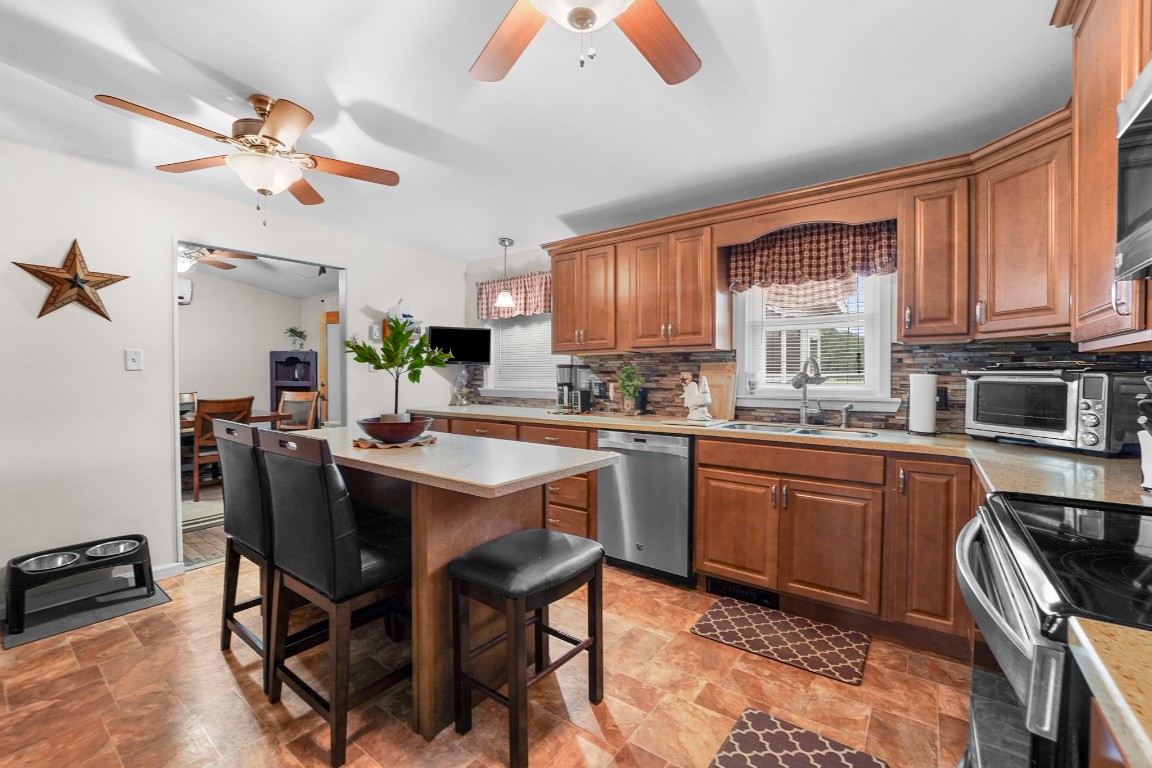 4060 Wilawana Road Sayre, PA 18840 - Photo 2 of 40 Gallery Image 2