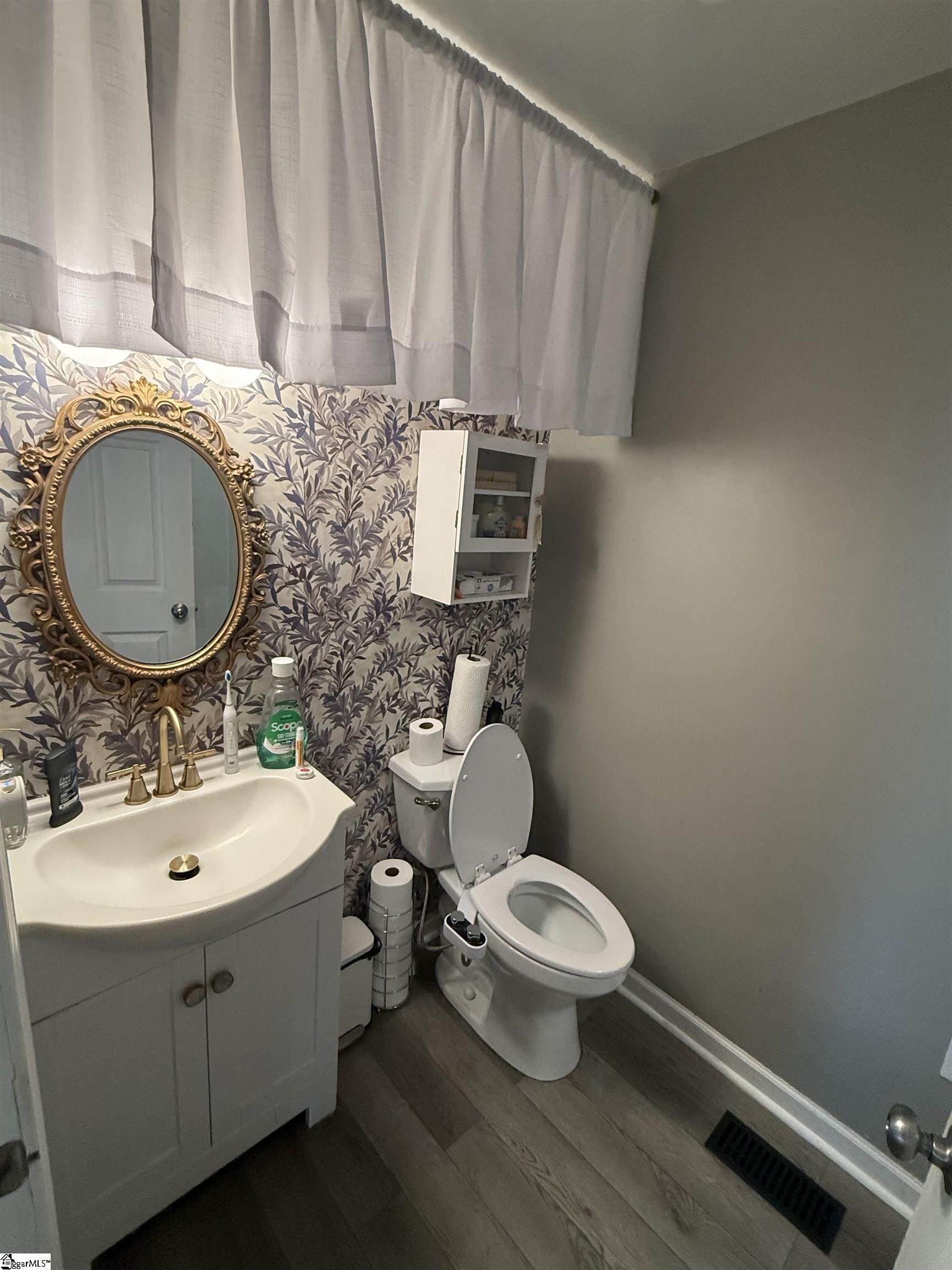 204 Hillside Circle Iva, SC 29655 - Photo 7 of 17
