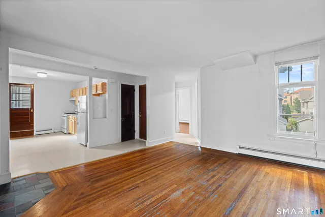 $2,100 | 251 Lawrence Street, Unit 2, New Haven, CT 06511