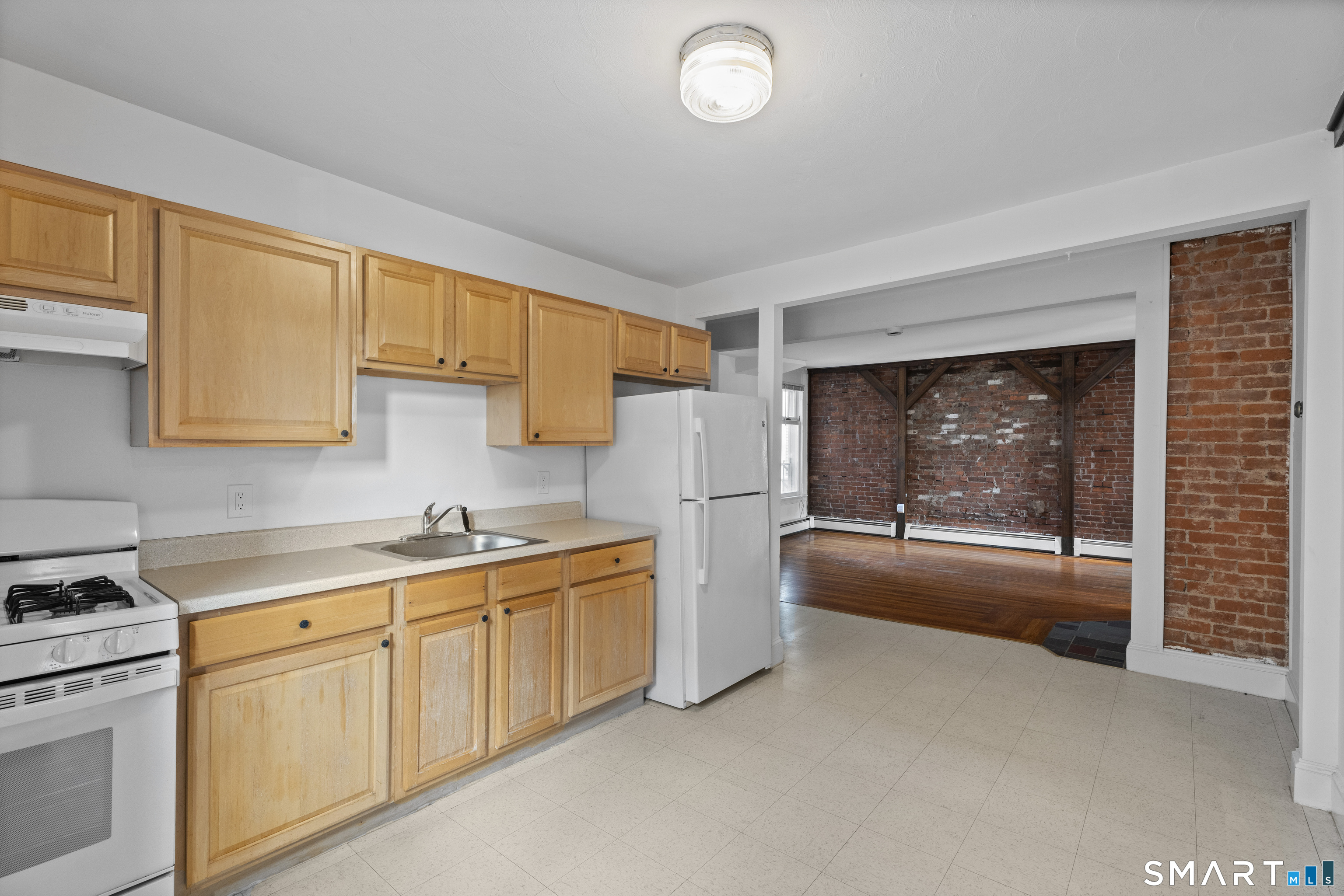 251 Lawrence Street, Unit 2 New Haven, CT 06511 - Photo 7 of 22