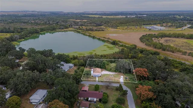 $289,950 | 4885 Cherry Drive, Mulberry, FL 33860