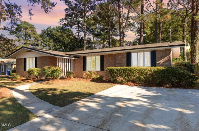 $274,900 | 783 Galloway Drive, Fayetteville, NC 28303