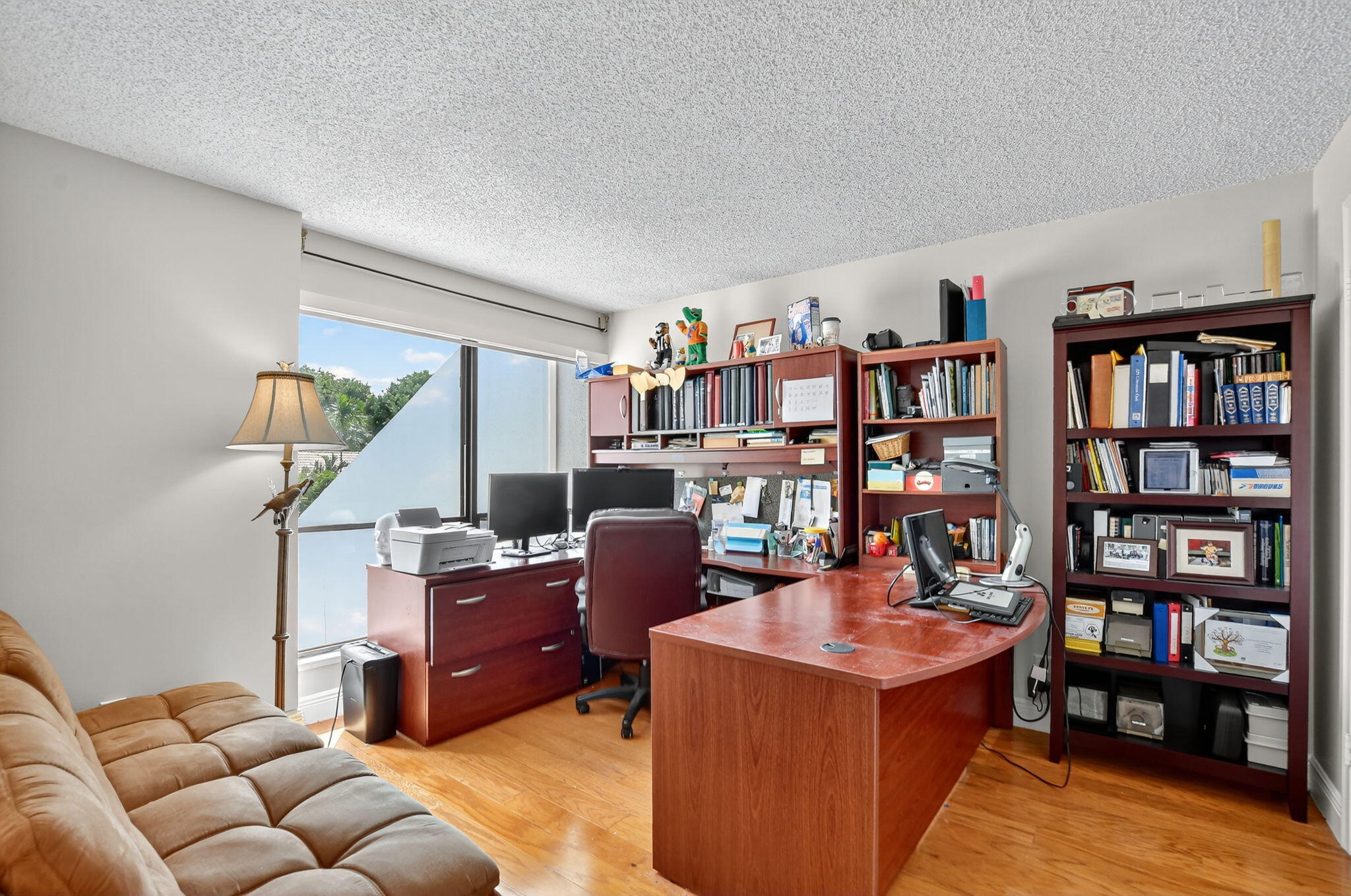 1004 Bridgewood Place Boca Raton, FL 33434 - Photo 18 of 53 20-web-or-mls-022_DSC_0934