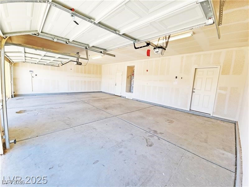 3829 North Mayfield Ranch Road Pahrump, NV 89060 - Photo 5 of 27