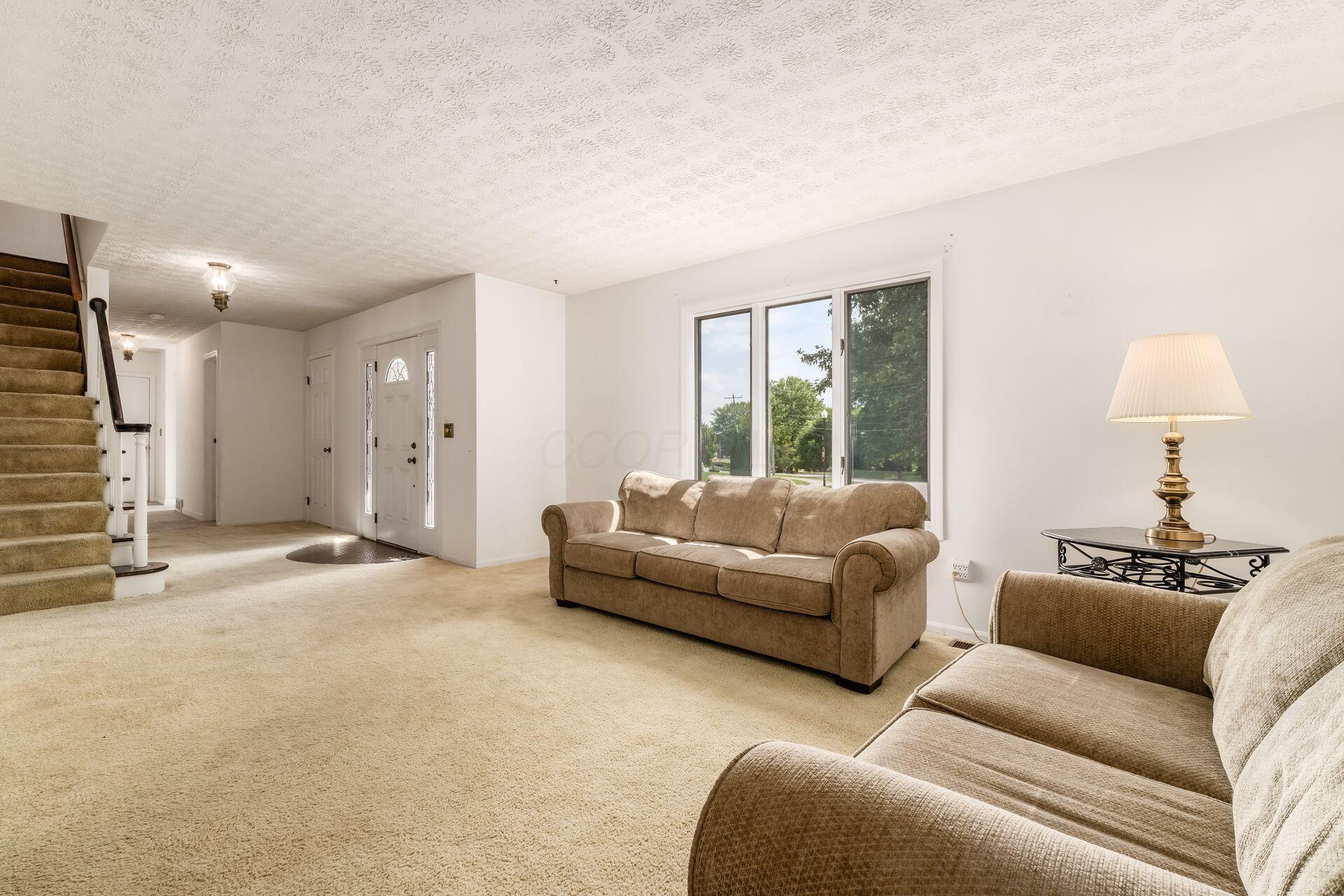 798 Riva Ridge Boulevard Gahanna, OH 43230 - Photo 14 of 49 012_lvd Columbus OH 43230 USA