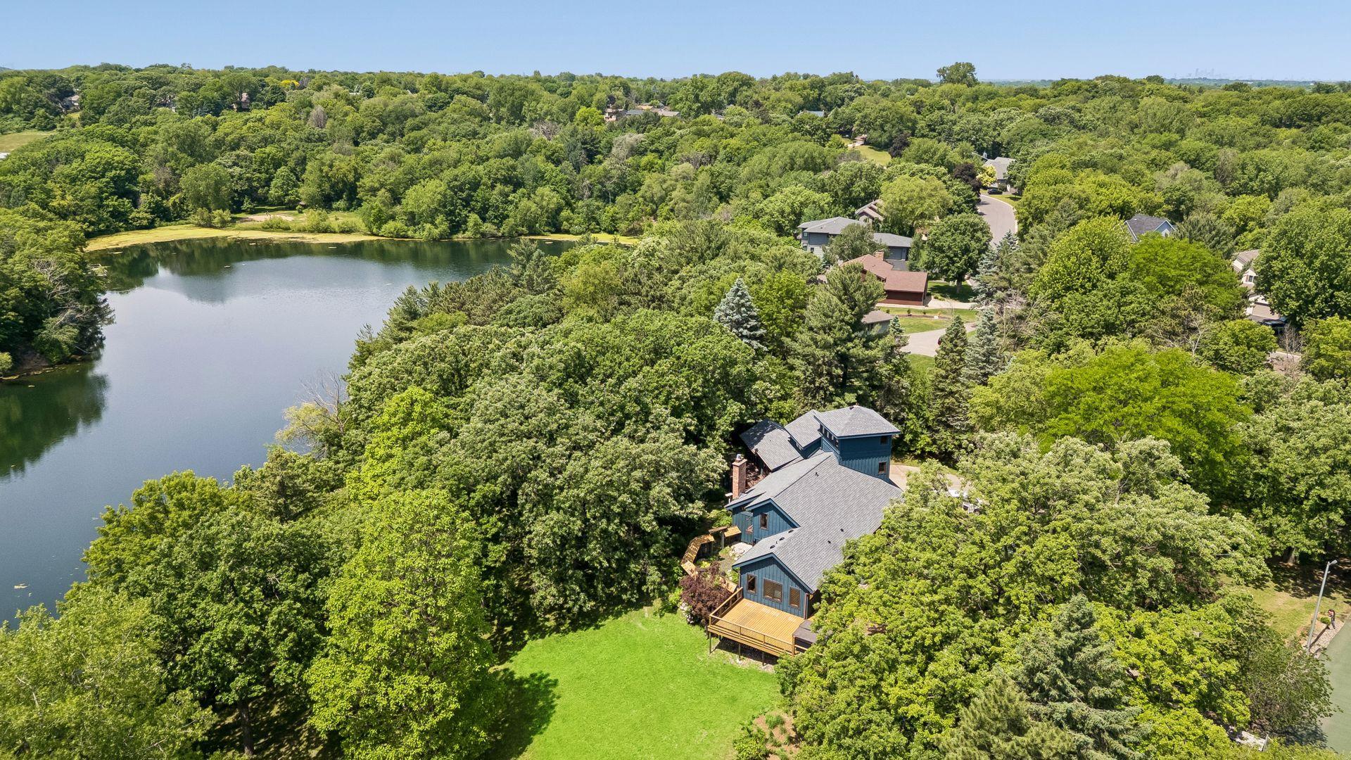 776 Golden Meadow Road Eagan, MN 55123 - Photo 1 of 34
