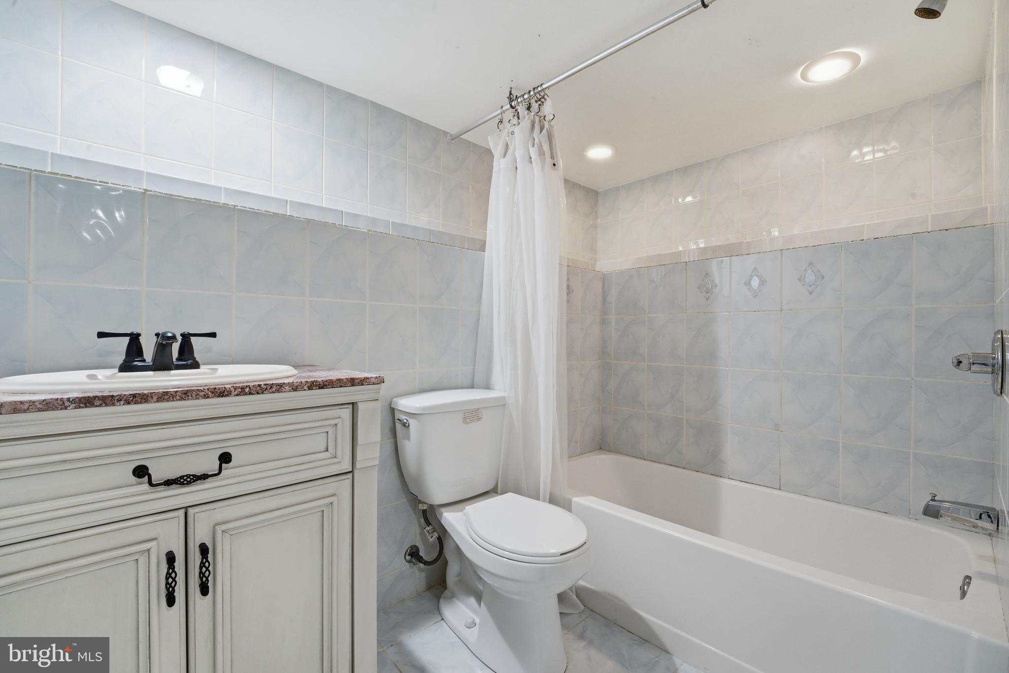 2507 Weisman Road Silver Spring, MD 20902 - Photo 41 of 41 Lower Level Full Bath