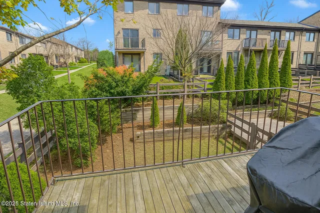 $850,000 | 79 Claradon Lane | Grasmere