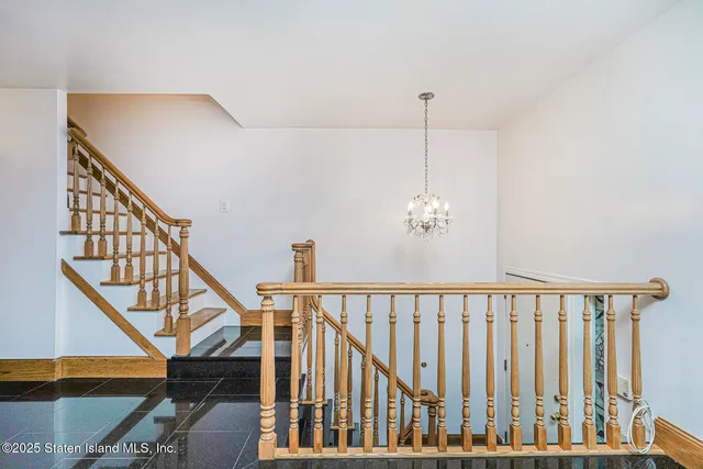 $850,000 | 79 Claradon Lane | Grasmere