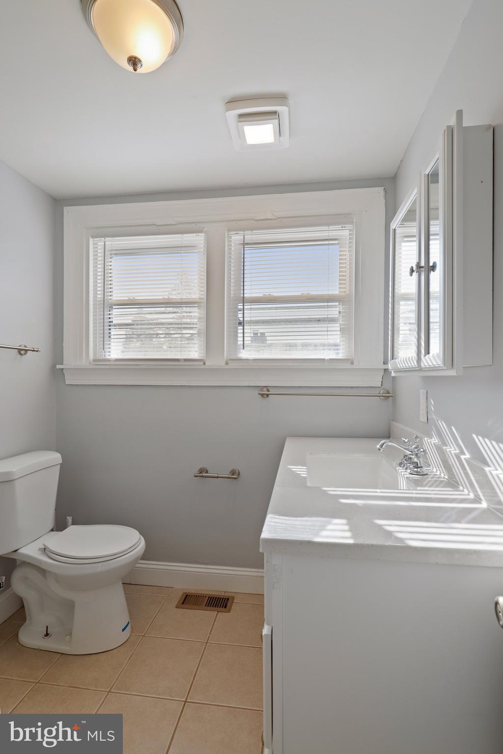 820 North Woodington Road Baltimore, MD 21229 - Photo 36 of 48