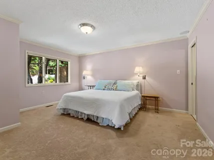 $435,000 | 1001 Red Oak Drive, Hendersonville, NC 28791