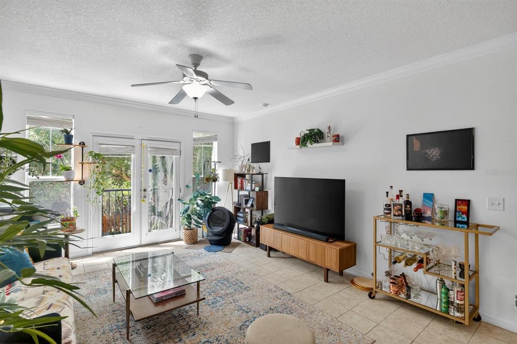 1185 Southwest 9th Road, Unit 212 Gainesville, FL 32601 - Photo 8 of 30