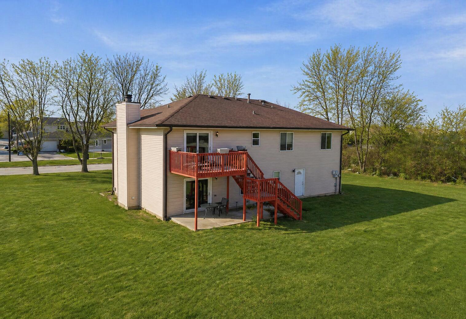11109 Iowa Street Crown Point, IN 46307 - Photo 3 of 28 1516x1038