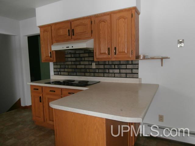 4374 18th Road Escanaba, MI 49829 - Photo 18 of 20