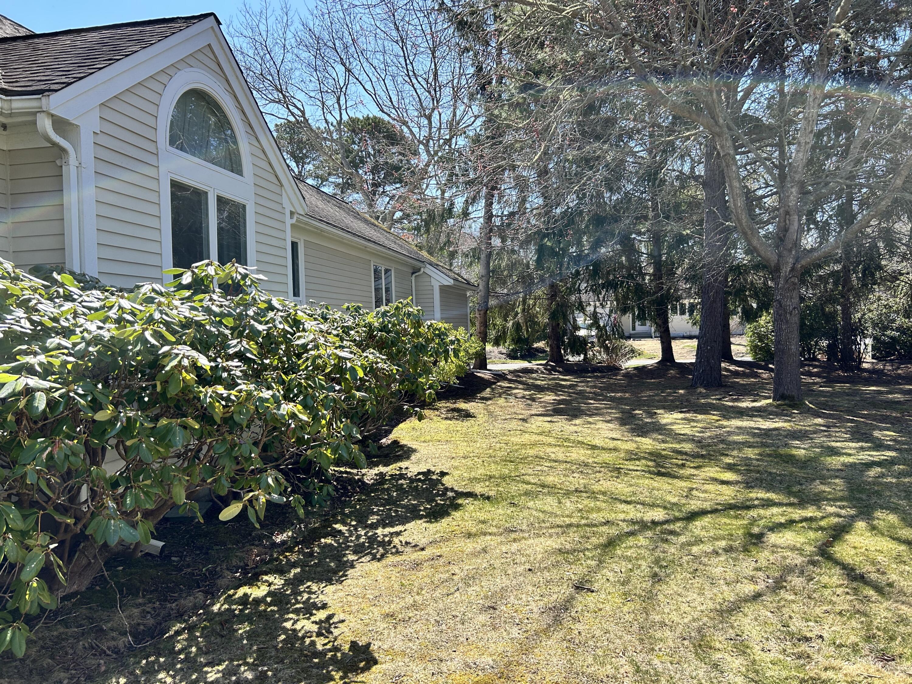 28 Windward Street, Unit 28 Mashpee, MA 02649 - Photo 17 of 20 sidewind28
