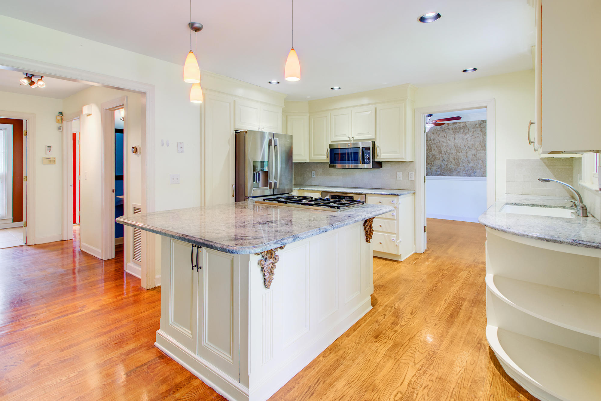 3 Ripplemoor Lane Charleston, SC 29414 - Photo 12 of 37 Kitchen