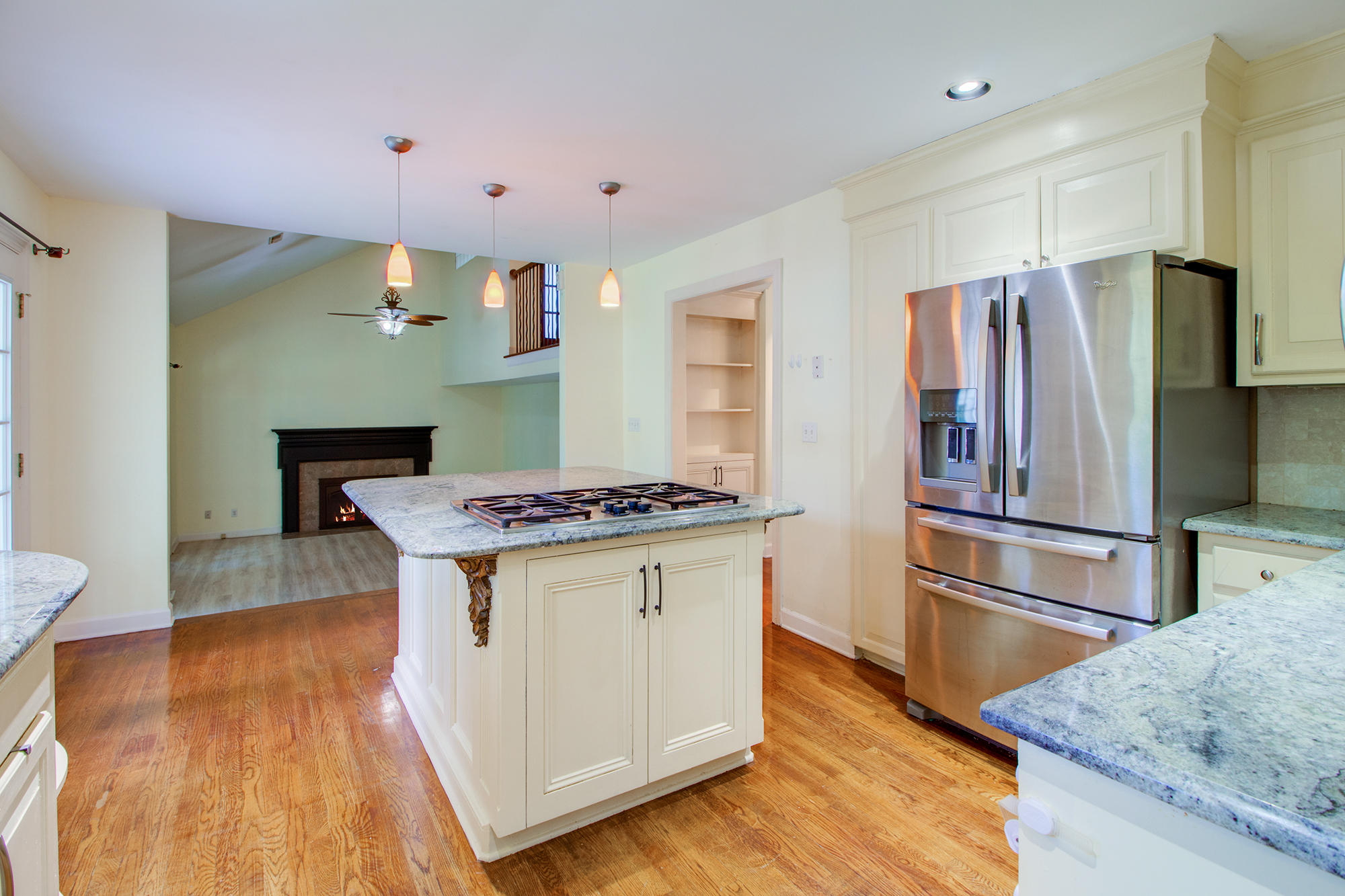 3 Ripplemoor Lane Charleston, SC 29414 - Photo 13 of 37 Kitchen
