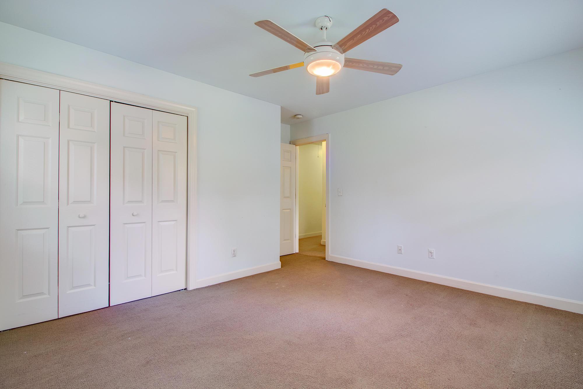 3 Ripplemoor Lane Charleston, SC 29414 - Photo 33 of 37 Corner bedroom
