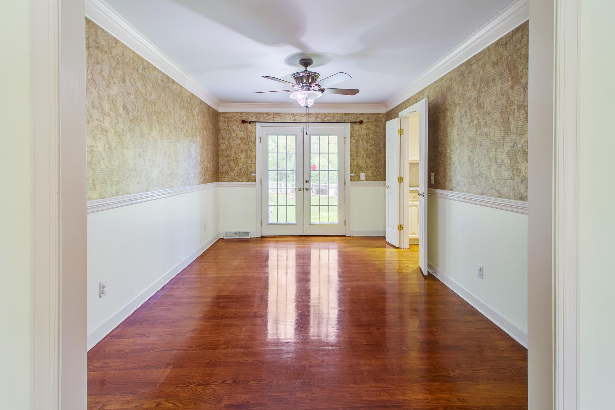 3 Ripplemoor Lane Charleston, SC 29414 - Photo 9 of 37 Formal dining room