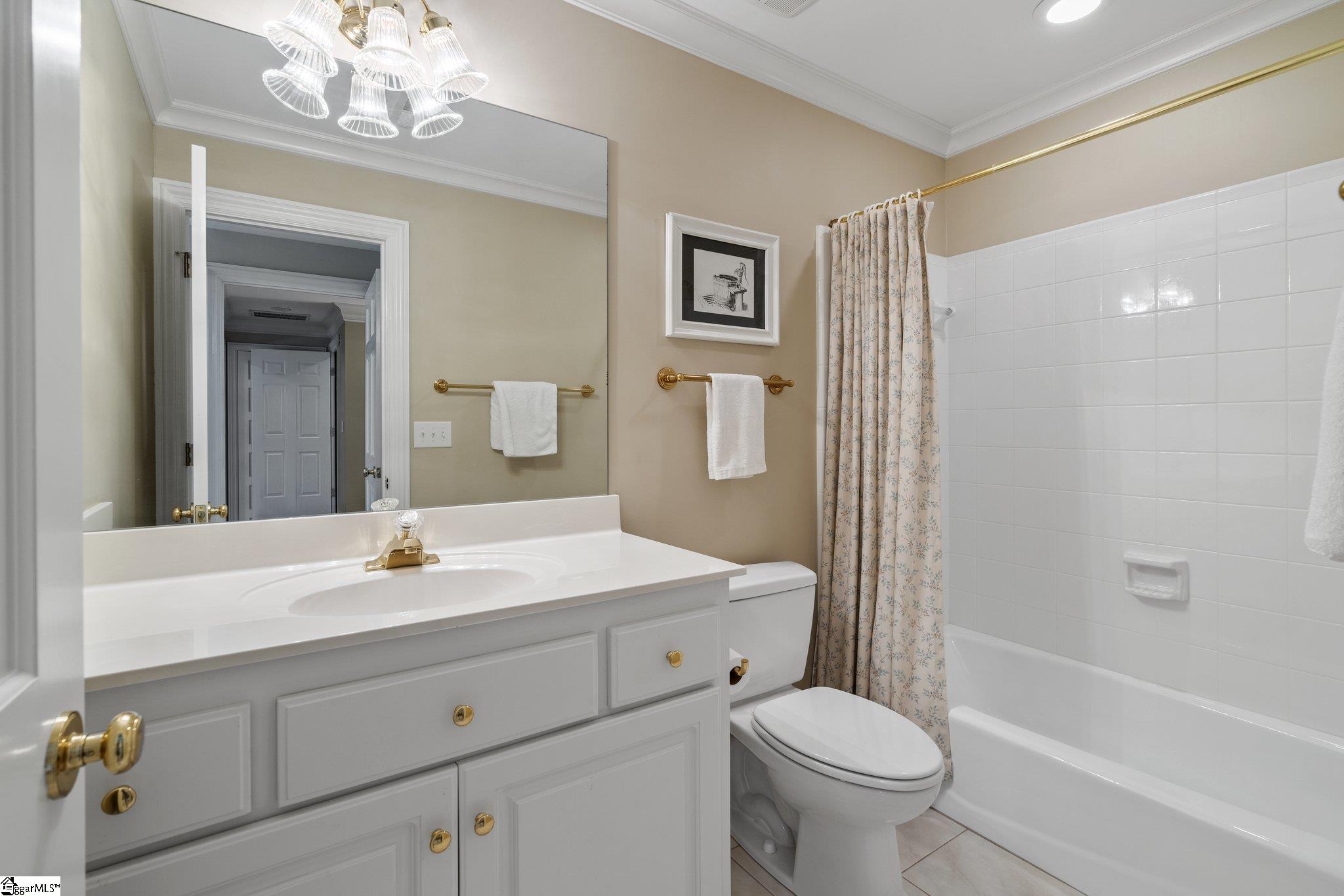 63 Chestnut Ridge Road Greenville, SC 29609 - Photo 21 of 36