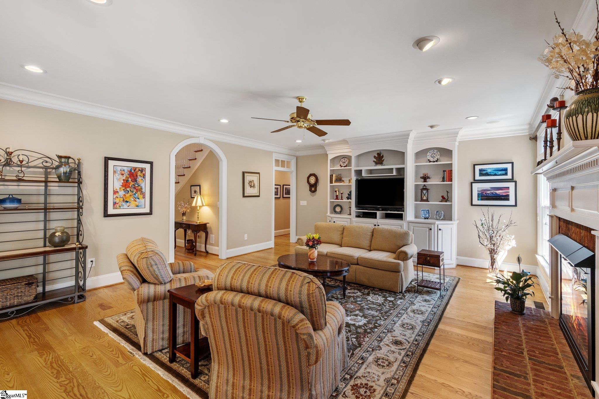 63 Chestnut Ridge Road Greenville, SC 29609 - Photo 6 of 36