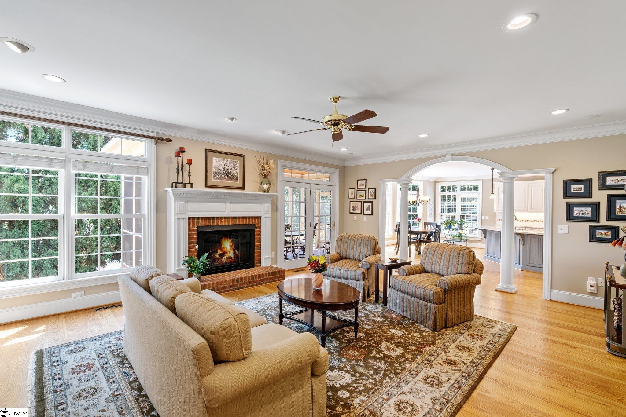 63 Chestnut Ridge Road Greenville, SC 29609 - Photo 8 of 36