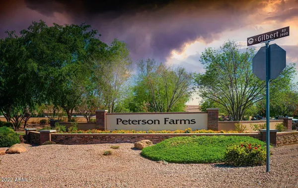 $2,400 | 3124 East Sparrow Place, Chandler, AZ 85286