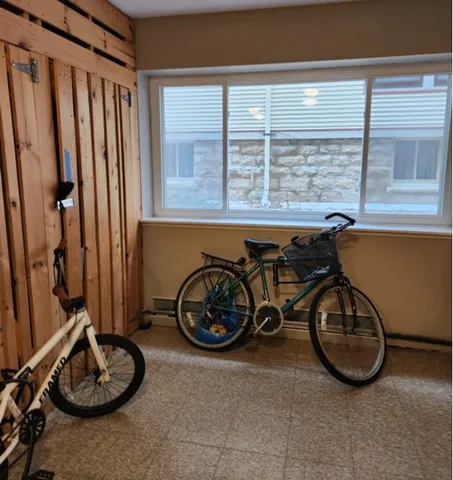 $1,700 | 327 Wisconsin Avenue, Unit 5A, Oak Park, IL 60302