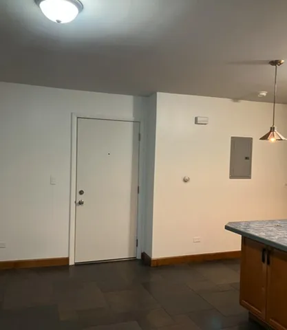 $1,700 | 327 Wisconsin Avenue, Unit 5A, Oak Park, IL 60302