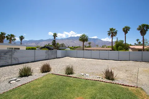 $539,000 | 2715 East San Angelo Road, Palm Springs, CA 92262