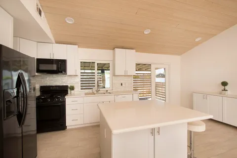 $539,000 | 2715 East San Angelo Road, Palm Springs, CA 92262