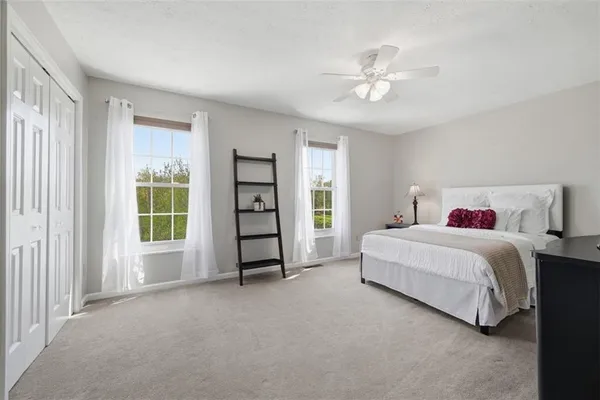 $619,900 | 420 Timberlake Drive, Venetia, PA 15367