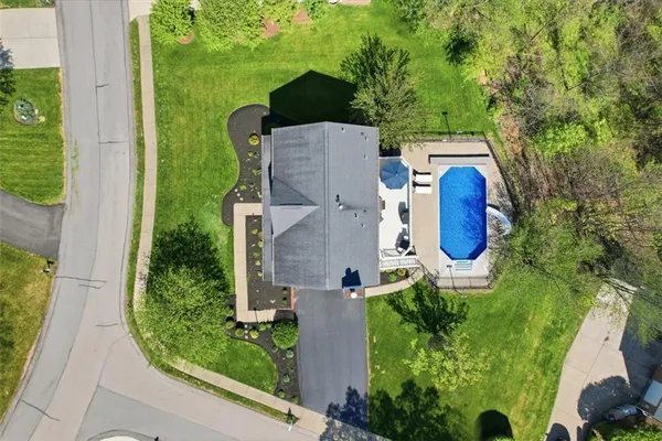 $619,900 | 420 Timberlake Drive, Venetia, PA 15367