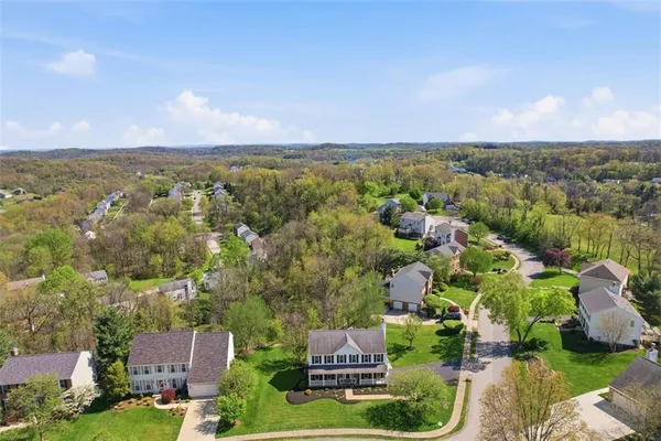 $619,900 | 420 Timberlake Drive, Venetia, PA 15367