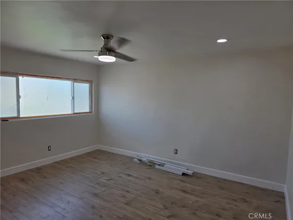$1,895 | 3400 East 67th Street, Unit 3, Long Beach, CA 90805