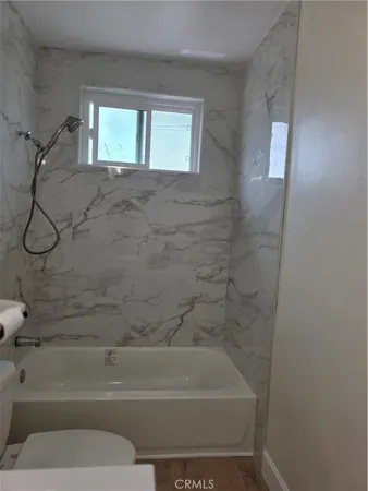 $1,895 | 3400 East 67th Street, Unit 3, Long Beach, CA 90805