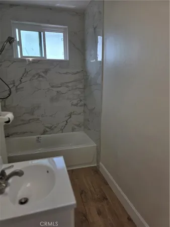$1,895 | 3400 East 67th Street, Unit 3, Long Beach, CA 90805