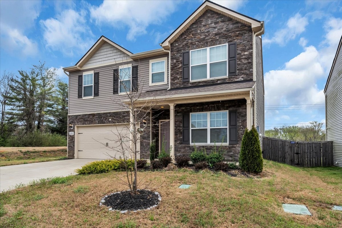 1846 Radnor Road Lebanon, TN 37087 - Photo 5 of 59 a front view of a house with a yard