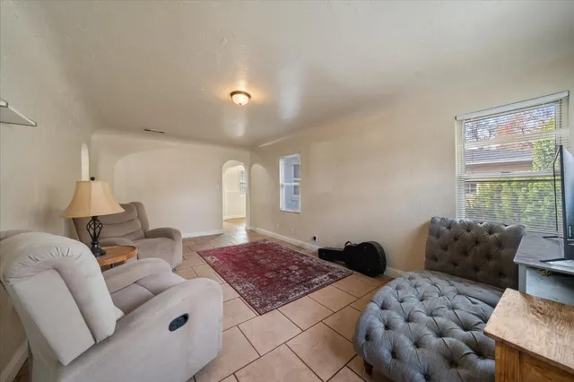 $399,800 | 409 Smile Place, Redding, CA 96001