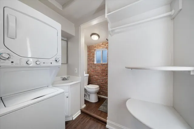 $399,800 | 409 Smile Place, Redding, CA 96001