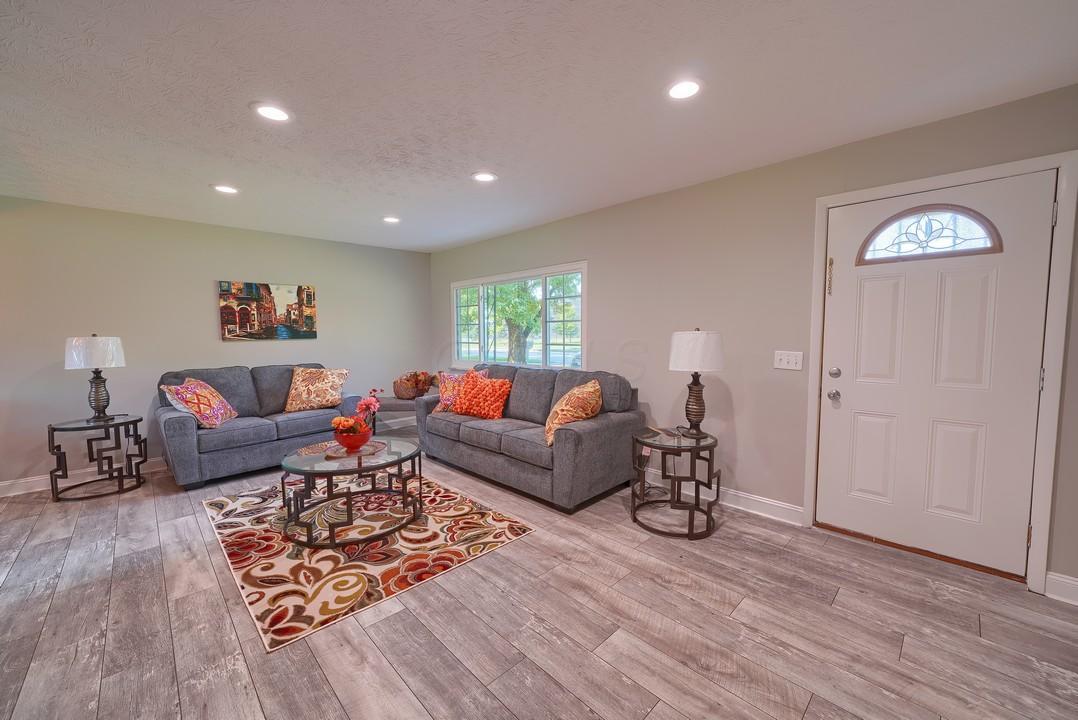 7243 Taylor Road Southwest Reynoldsburg, OH 43068 - Photo 13 of 27 Gallery Image 13