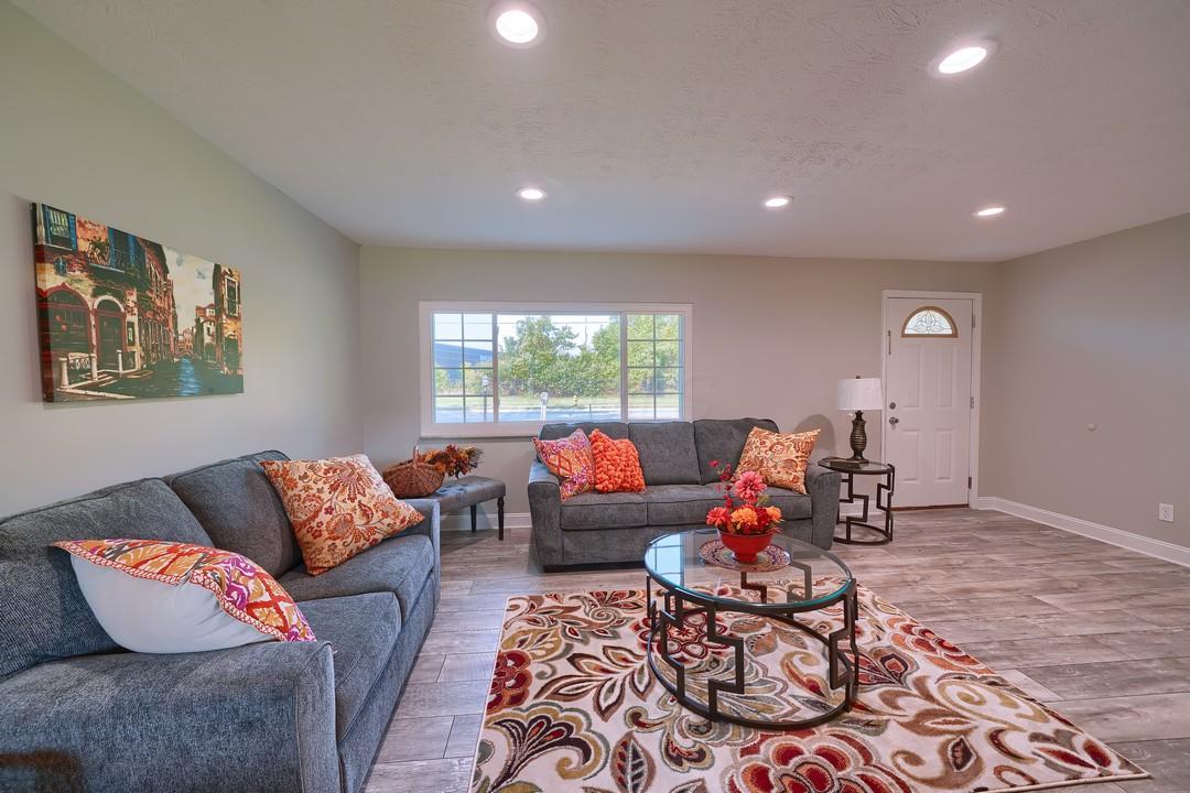 7243 Taylor Road Southwest Reynoldsburg, OH 43068 - Photo 9 of 27 Gallery Image 9