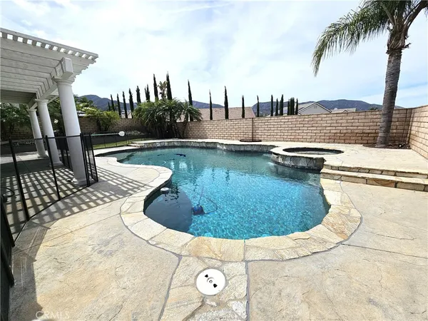 $4,700 | 2938 South Buena Vista Avenue, Corona, CA 92882