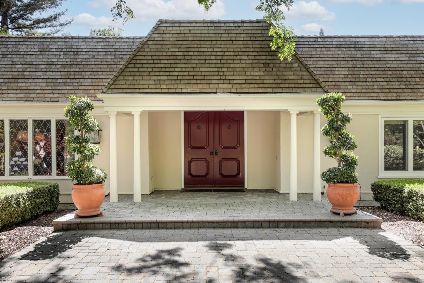 50 Barry Lane Atherton, CA 94027 - Photo 4 of 38 a front view of a house